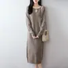 Vestido de punto de lana pura con cuello redondo y botones de perla para mujer, otoño e invierno, elegante, holgado, corte recto, vestido midi hasta la rodilla
