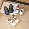 Zapatos de Piel para Niña Estilo Coreano Pequeño Chanel Zapatos de Princesa con Perlas Nuevo Estilo Primavera 2025 Mocasines Poco Profundos para Niña Tendencia