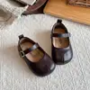 Zapatos de vestir bajos antideslizantes estilo británico para niñas, nueva colección primavera/otoño 2026, zapatos casuales versátiles de suela blanda estilo coreano de cuero