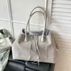 2026 Nuevo Estilo Coreano Moda Versátil Nicho Minimalista Bolso Tote Gran Capacidad Viaje Diario Bolso Cruzado de Gama Alta