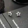 Brincos Cluster de Diamante Cheio de Novo Estilo Transfronteiriços para Homens, Modernos e Versáteis, Brincos de Flor de Íris em Forma de Cruz de Alto Padrão para Mulheres