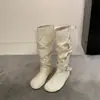 Botas Brancas Femininas Estilo 2026 Nova Outono Aumento de Altura Super Quente Extremamente Bonitas Botas Longas Cano Alto Botas de Equitação Versátil