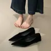 Temporada de Primer Encuentro~Tacones altos de terciopelo suave estilo francés con escote en V y punta fina para mujer, sencillos y elegantes, adecuados para el trabajo, efecto adelgazante, zapatos de salón bajos