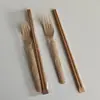 Combinación de juego de palillos, cucharas, tenedores, mondadientes y servilletas empaquetados individualmente, palillos carbonizados, cucharas estilo americano extra gruesas, cucharas de mango largo