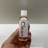 Limpador de adesivo para seios NudeBra limpador de adesivo para seios limpeza de manchas sutiã adesivo para seios roupa íntima detergente para lavar à mão