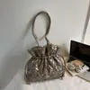 Bolso bandolera con cordón de diamante para mujer 2025 Invierno Nuevo Ropa de algodón Simple Casual Bolso de axila de alto valor