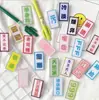 Insignia de dibujos animados de acrílico personalidad moda letras broche de acrílico joyería para mujeres