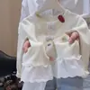 Camiseta interior de encaje para niña de primavera y otoño, top de manga larga para bebé con lazo, nueva capa interior de estilo dulce