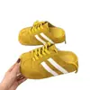 Mules de punta abierta para mujer para uso en exteriores, nuevos zapatos de entrenamiento vintage alemanes otoño 2026, cómodos zapatos sin cordones de suela gruesa sin tacón