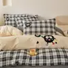 Xiangling Premium Lindo Dibujo Animado Algodón Puro Engrosado Cepillado Estampado Digital Bordado Juego de Cama de Cuatro Piezas