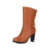 Deseo suministro de botas de tacón alto hasta la pantorrilla de moda otoño e invierno 2026, talla 40-45, talla grande, color liso, cremallera lateral, botas para mujer, modernas