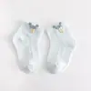 Meias Finas de Bebê para Verão Malha Respirável de Primavera Meias Curtas de Bebê Estilo Pequeno Fresco Desenho Animado Coelho Adorável de Junho