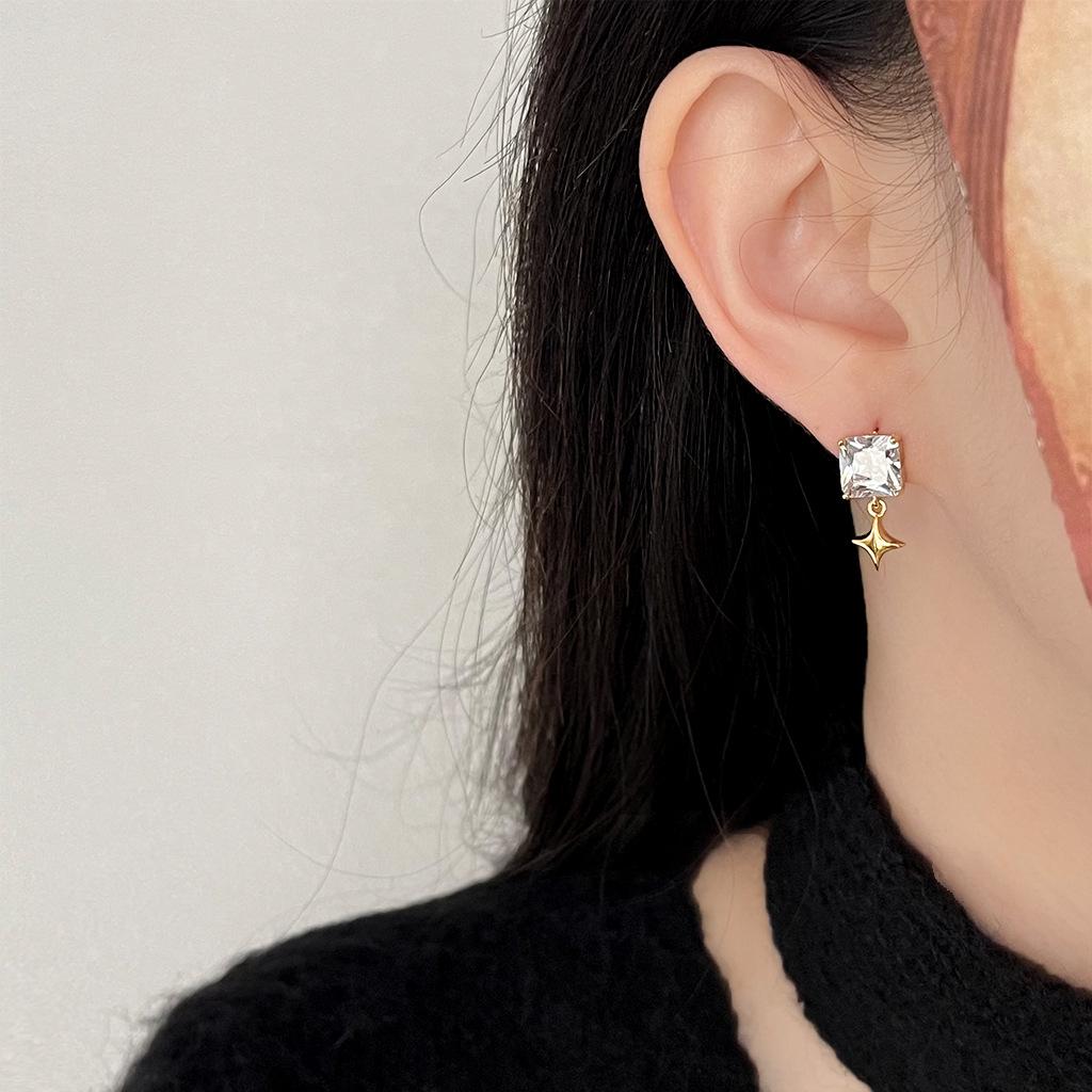 云谷模特_0000s_0032_组 34 拷贝.jpg