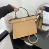 Bolso de mano de alta calidad transfronterizo 2023 nuevo retro versátil bolsa Kelly portátil bandolera bandolera bolsa para mujer de diario