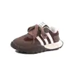 Zapatos Deportivos para Niños 2025 Primavera y Otoño Nuevo Estilo Zapatos de Correr para Niños Medianos y Grandes Zapatos Casuales de Moda para Niñas Zapatos de Niño Estilo Forrest Gump Tendencia