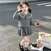 Conjunto de Suéter para Niña, Nuevo Estilo Otoño/Invierno, Conjunto de Falda Tejida a la Trenza con Cuello Invertido Inspirado en Little Chanel, Conjunto de Dos Piezas Estilo Universitario para Bebé Niña