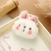 Pingente de coelho de pelúcia estilo soft girl japonês, cabeça de coelho corada bordada em desenho animado, acessório de bolsa, atacado