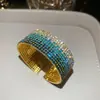 Pulseira Aberta Redonda Bordada com Diamantes Estilo Europeu e Americano Arco-Íris Estrelado, Pulseira de Luxo Leve de Alta Qualidade, Joia de Mão Personalizada Exagerada e Resistente