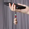 Pingente Original de Madeira de Faia Gato da Sorte Criativo Novo Estilo Chaveiro com Borla Ornamento Fofo de Desenho Animado em Madeira Maciça Pingente para Bolsa