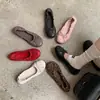 Zapatos planos de piel de oveja auténtica para mujer, zapatos de corte bajo de una sola pieza para todas las estaciones, zapatos de conductor de ballet con punta redonda y lazo de cuero genuino