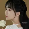Aretes de Plata Pura S999 Flor de Ciruelo para Mujer, Versátiles Aretes de Plata Esterlina Flor Hueca para Estudiantes, Estilo de Moda y Fresco, Venta al por Mayor