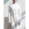 Camiseta Básica Lisa de Manga Larga Ajustada DeRong para Mujer, Nueva Versátil Top con Cuello Alto para Mujer Otoño/Invierno 2026