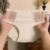 Pantaleta invisible de encaje "Punto Estrella Velo de Nube" de seda helada para mujer, algodón puro, antibacteriana 10A, entrepierna extendida