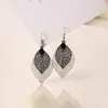 Pendientes de Borla Hueca Multicapa de Colores Nuevos con Hojas Transversales Europeos y Americanos Pendientes Retro con Gancho para la Oreja