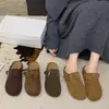 Sapatos femininos de outono, tipo mule, com sola grossa, bico fechado, meia-pantufa, com fivela interna de couro para aumentar a altura, 2026, moda americana, pantufas preguiçosas