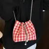 Bolso Pequeño de Verano para Mujer 2025 Nuevo Bolso de Cubo de Cadena de Alta Calidad Moda Nicho Versátil Trendy Bolso Cruzado