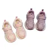 Nuevos Zapatos de Malla Transpirables tipo Papá para Niños Otoño 2026, Zapatos Casuales para Niñas, Tenis Ligeros para Correr para Estudiantes