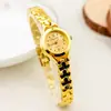 Reloj Pequeño Dorado para Mujer Esfera Pequeña Tendencia de Moda Estudiante Retro Simple Elegante Reloj de Pulsera Reloj de Cuarzo
