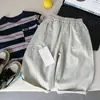 Pantalones Sencillos de Zanahoria para Niños 2026 Primavera y Otoño Nuevo Estilo Unisex Color Sólido Casual Pantalones Largos para Niños Versátiles y Elegantes