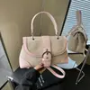 Bolsa de Ombro Transversal Feminina Suede Versátil Moda Exquisita Casual Simples Estilo Estrangeiro Estilo Coreano 2025