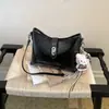 Bolso de Hombro de Gran Capacidad Transfronterizo de Moda Versátil Exquisito Nuevo Verano 2026 para Mujer Estilo Commuter Bolso Cruzado tipo Cubo