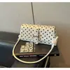 Bolso Baguette de Lunares Estilo Coreano 2026, Bolso de Mano con Textura de Nicho, Bolso de Hombro y Cruzado Versátil para el Trabajo para Mujer
