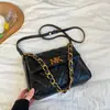 Bolsa de Design de Nicho Feminina 2025 Nova Popular de Verão Corrente Romboidal Bolsa de Axila Bolsa de Ombro Transversal Versátil