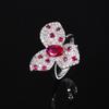 Nova Zhuangshengsheng Jóias Base de Cobre Banhado A Ouro Europeu e Americano Simulação Azul Pontiagudo Cristal Vermelho Corindo Anel Retro Flor Anel