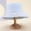 Novo Chapéu de Pescador Feminino Outono e Inverno Estampado à Prova de Vento Chapéu Balde Fashionável Versátil Casual para Exterior