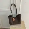 Bolsa Tote Casual de Gran Capacidad para Mujer 2026 Nuevo Estilo Lujo Ligero Nicho Súper Popular Bolso de Hombro para el Trabajo