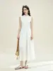 Vestido Branco Sem Manga Original Nanyou com Acabamento em Madeira Francês para Mulheres Verão 2026 Cintura Marcada Franzida Vestido de Fada para Férias na Praia