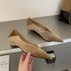 Zapatos bajos de punta fina de tacón bajo estilo retro francés con suela blanda para mujer, zapatos versátiles elegantes para ir al trabajo de otoño 2026, zapatos de trabajo