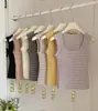 Chaleco térmico de estilo coreano, cepillado por ambos lados, para mujer, a rayas, nuevo diseño otoño/invierno, con copas fijas, hombros anchos cómodos y efecto adelgazante, perfecto como capa interior