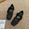 Sapatilhas Mary Jane de bico quadrado com bolinhas e salto interno para mulheres, nova coleção de outono 2026, estilo francês, para usar com vestidos