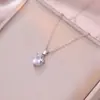 Colar para Mulheres Estilo Japonês e Coreano Estilo Coreano Colar de Zircônia Coração Design de Nicho Conjunto de Brincos Coração de Pêssego da Moda Colar
