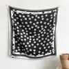 Pañuelo Cuadrado Estampado de Lujo Ligero JM para Mujer, Pañuelo Decorativo de Seda Artificial, Adecuado para el Trabajo Diario y Combinar con Trajes, Elegante Pañuelo de Cuello y Chal