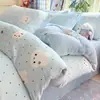 Juego de Cuatro Piezas de Terciopelo de Leche Invierno con Acolchado de Terciopelo Funda Nórdica Sábana Funda de Almohada Felpa Dormitorio Estudiante Juego de Tres Piezas de Terciopelo de Coral