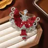 Broche de Chica Gitana Rojo Llamativo Lujoso con Diamantes Completos Estilo Pasarela Broche Pin de Chica Bailarina Pavé