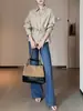 Camisa polo de manga larga color café para mujer, nuevo estilo otoño 2026, ajustada a la cintura con cinturón, adelgazante, top para ir al trabajo