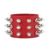 Elegante Pulseira de Couro Marrom com Tachas Prateadas Design Punk Rock Único Tamanho Ajustável Ajuste Durável e Confortável Ideal para Uso Casual e de Festa Presente Perfeito para Homens e Mulheres